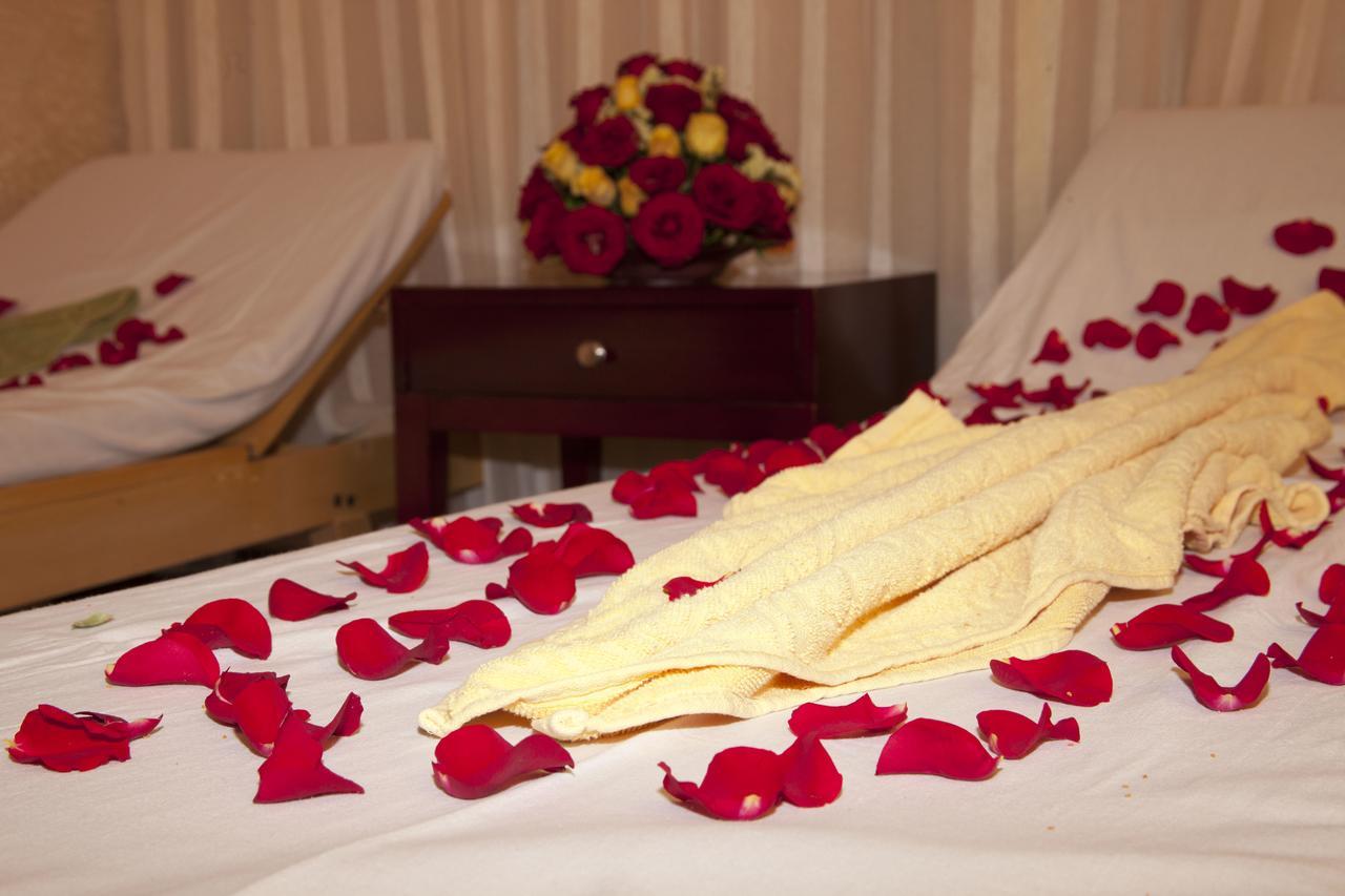 Manrashiwa Hotel アジス・アベバ エクステリア 写真
